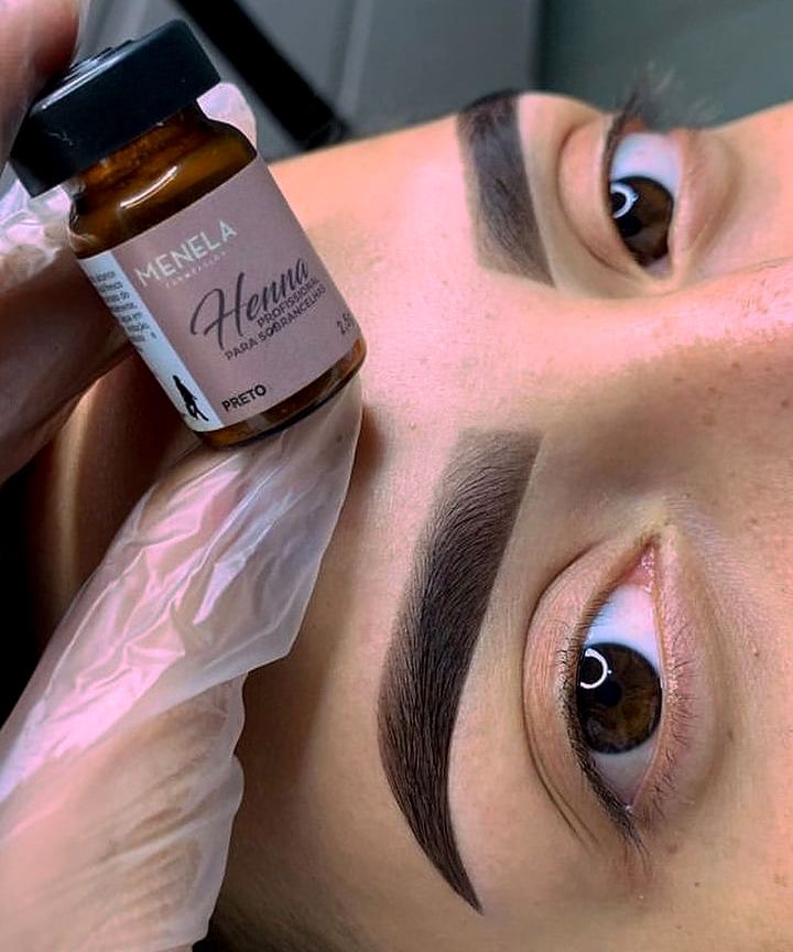 Cejas semipermanente